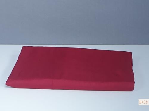 شرشف صلاة لف روز سادة لون أحمر