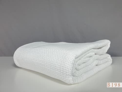 بطانية نسيج أبيض فندقية قطن مصري 100% مقاس 180*240...