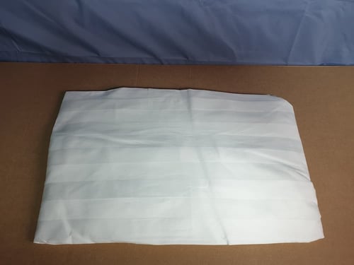 مفرش فنادق أوليفيا أبيض بحشوة منفصلة قطن 100% صيفي...