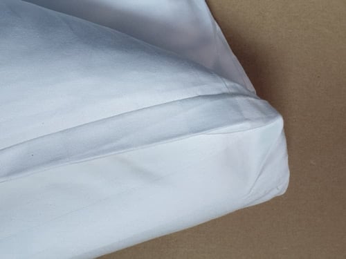 مفرش فنادق أوليفيا أبيض بحشوة منفصلة قطن 100% صيفي...