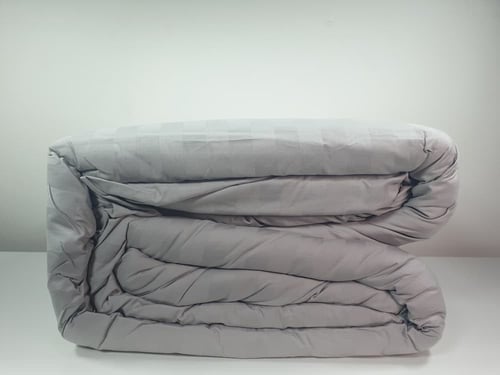 مفرش فنادق أوليفيا رصاصي فاتح بحشوة منفصلة قطن 100...