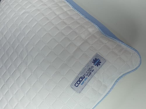 مخدة فندقية وجهين فاخرة وجة بارد وجة حار 75*50 cm