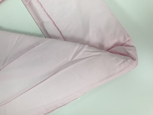 مفرش مواليد بحواجز قطن100%