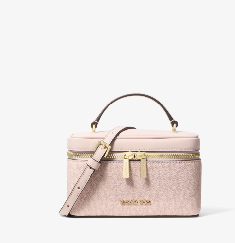 Michael Kors | مايكل كورس