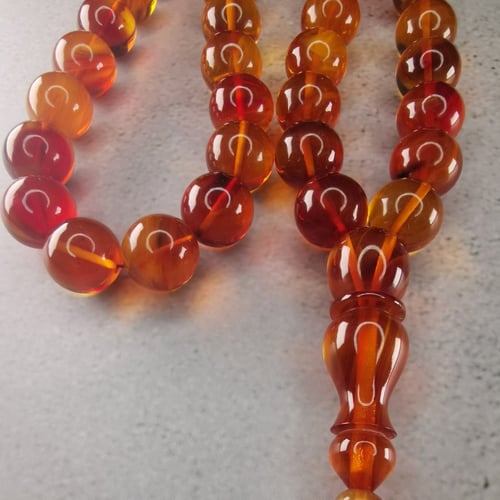 فاتوران لون مميز شبه شفاف