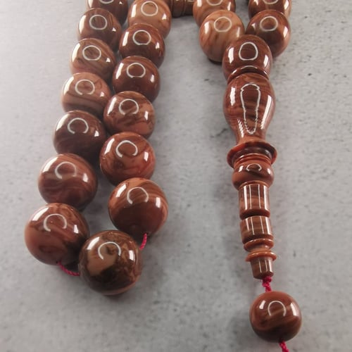 فاتوران لون خشبي مشخط