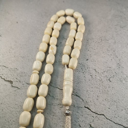 سبحة عاج افريقي قديم