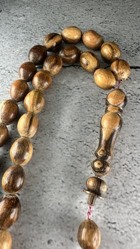 خشب العود AD2