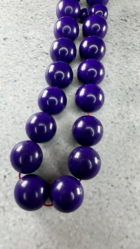 بلياردو بنفسجي مع ابيض