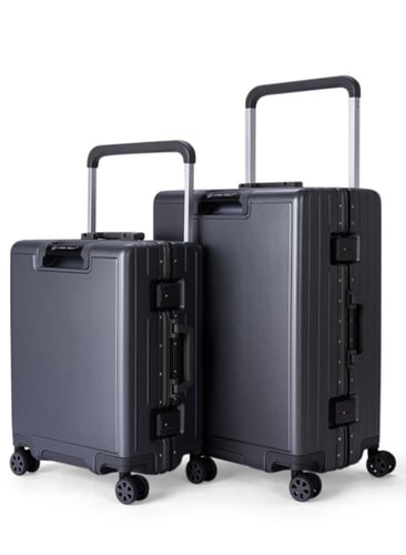 طقم شنط سفر من ليمرا مصنوع من مادة البولي كربونات...