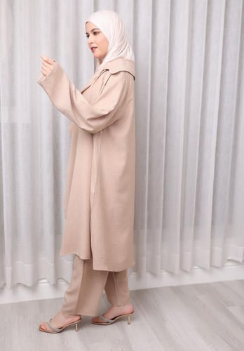 مجموعة سفر نسائية أنيقة ومريحة للمرأة العصرية | جا...