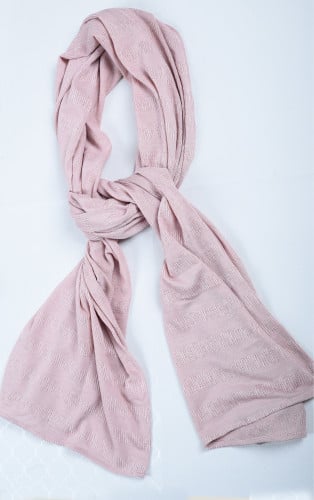 حجاب قطن خطوط عريضة من بلاك وينج – تميزي بأناقة غي...