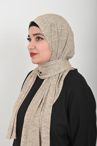 حجاب قطن مخطط بخامة كريستال من بلاك وينج - الأناقة...