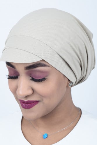 كاب بحامل شعر من بلاك وينج: لمسة عملية وأناقة عصري...