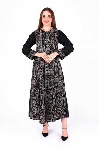 جلابية قطعتين أنيقة بشغل عصري وقماش وفاخر