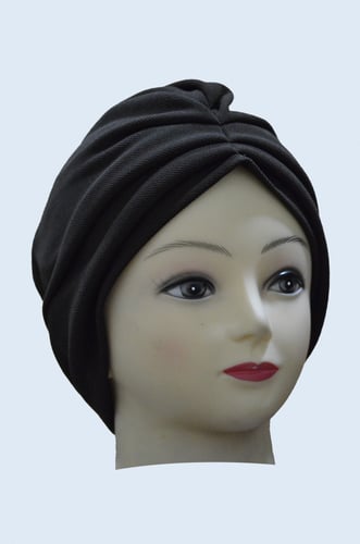 توربان كسرات ناعمة من بلاك وينج - لمسة من الأناقة...