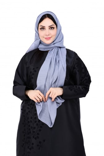 طرحة الكتّان من بلاك وينج – الأناقة الطبيعية والتم...