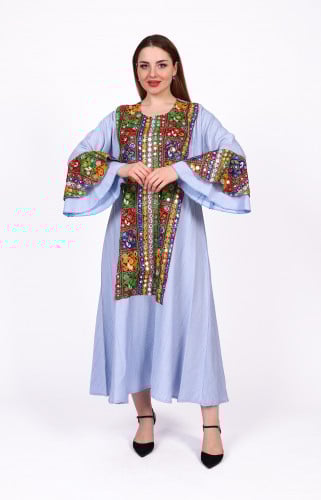 جلابية بتصميم فاخر