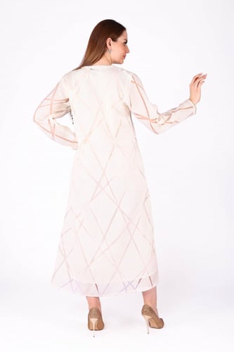 جلابية قطعتين قماش فاخر تطريز على الصدر