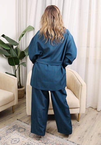 طقم نسائي جاكيت مع بنطلون بلون بترولي لأناقة متألق...