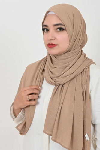 حجاب شاش من بلاك وينج – خفة تجمع بين الأناقة والرا...