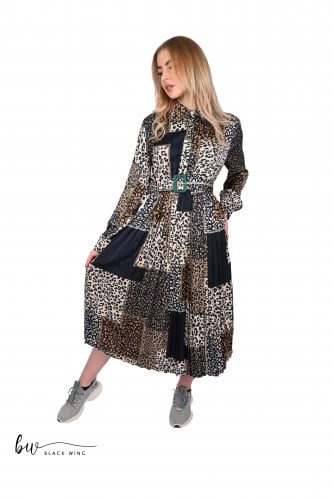 فستان حرير بحزام خصر من بلاك وينج