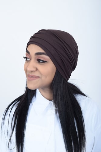 توربان آسيا متعدد الثنيات من بلاك وينج – قصة أناقة...