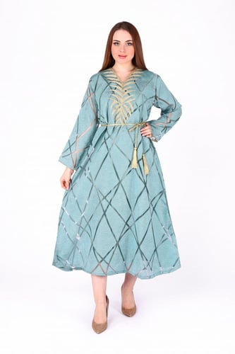 جلابية مرسومة مع فستان داخلي منفصل – لمسة من الفخا...