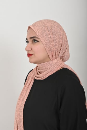 حجاب قطن مخطط بخامة كريستال من بلاك وينج - الأناقة...