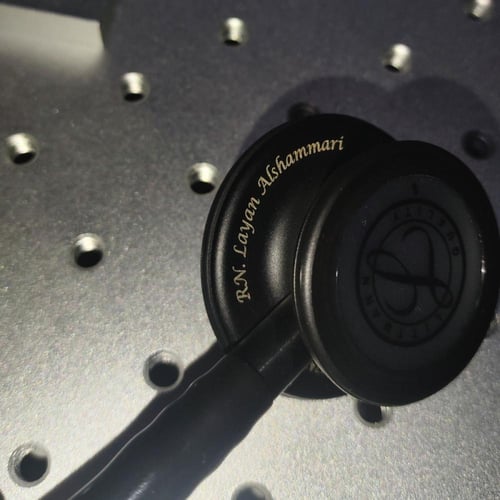 سماعة ليتمان مع كتابة الاسم