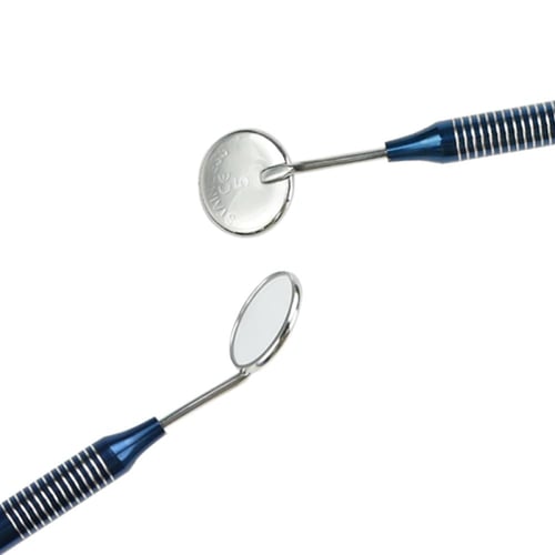 أدوات تنظيف الأسنان - dental hygienist