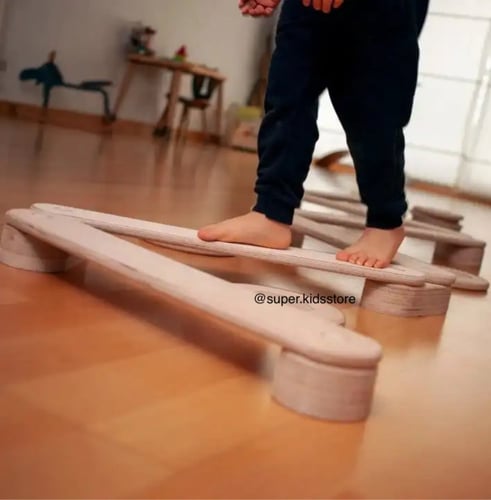 عارضة التوازن ( خشبي سادة )