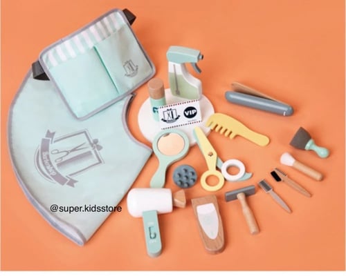 صالون الحلاقة الخشبية