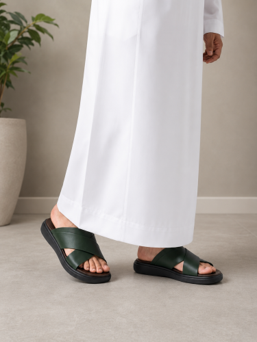 نعال اخضر غامق