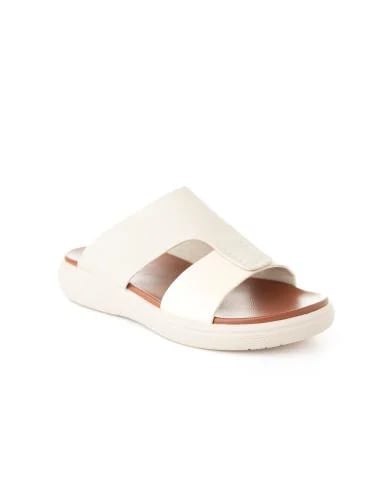 Luxurious brown slippers
