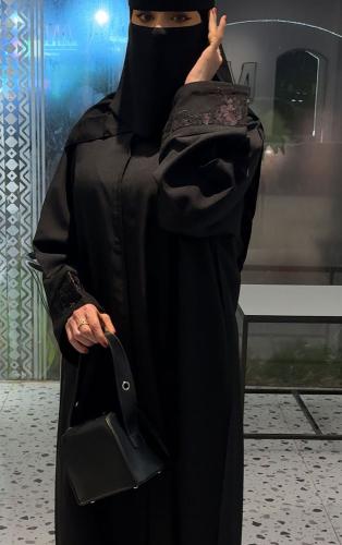 عباية شوق