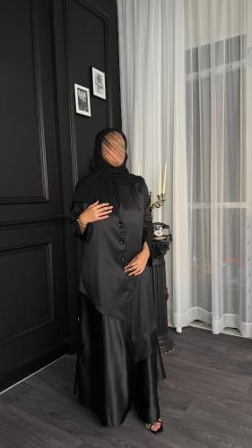 عباية تفته سوداء سادة