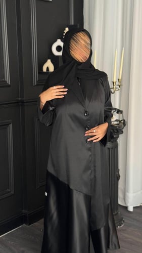 عباية تفته سوداء سادة