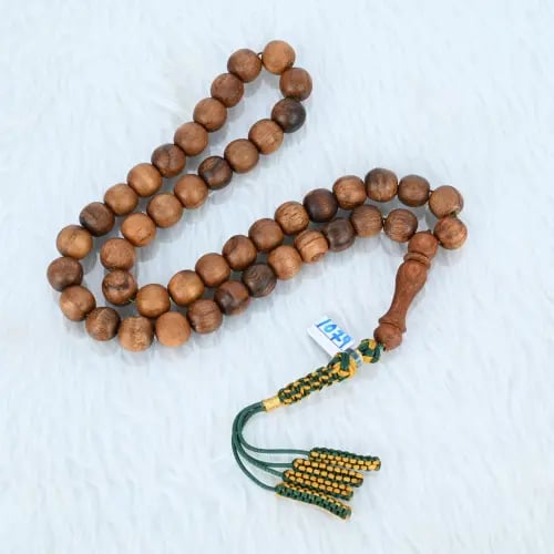 سبحة عود إندونيسي طبيعي 1079