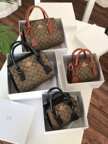 شنطة كوتش COACH