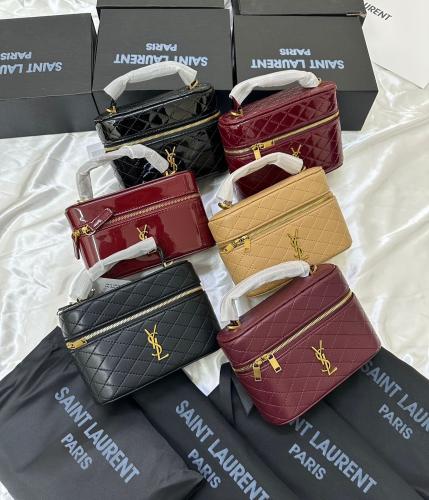 SAINT LAURENT PARIS