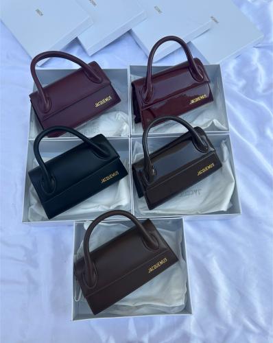 JACQUEMUS