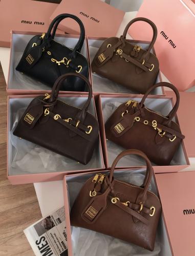 MIU MIU