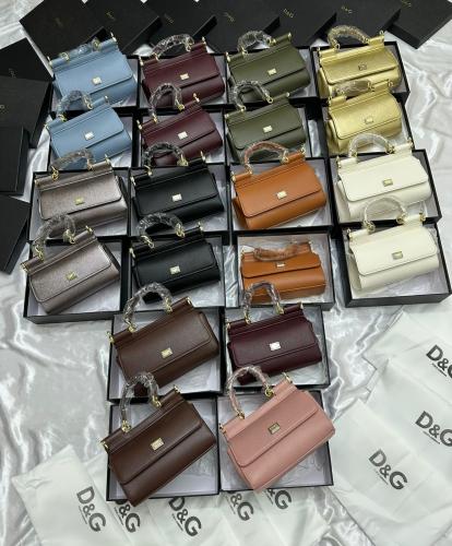 DOLCE & GABBANA