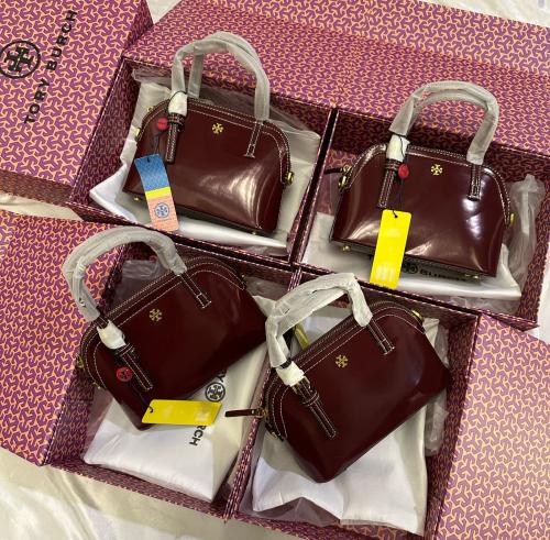 شنطة TORY BURCH