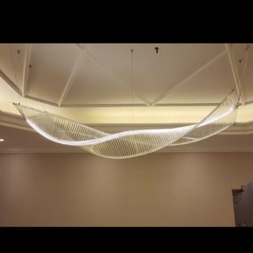 ثريا الشفق الكريستالي الأحدث في عالم الثريات بطول...