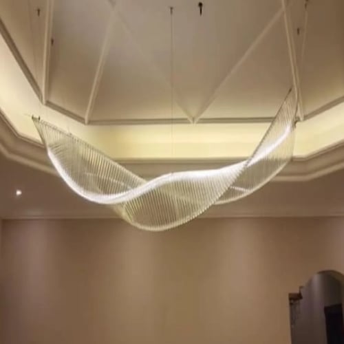 ثريا الشفق الكريستالي الأحدث في عالم الثريات بطول...