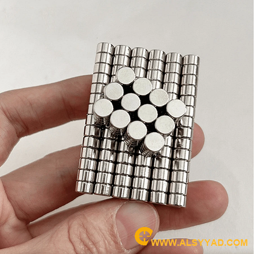 مغناطيس دائري صغير بقوه عجيبة 20 قطع
