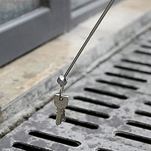 اداة مغناطيسي قابل لتمدد لالتقاط المعادن