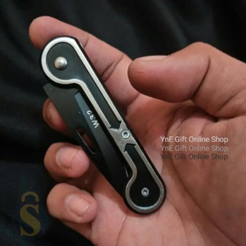 سكين مطوى W32 المتوفر اللون الاسود